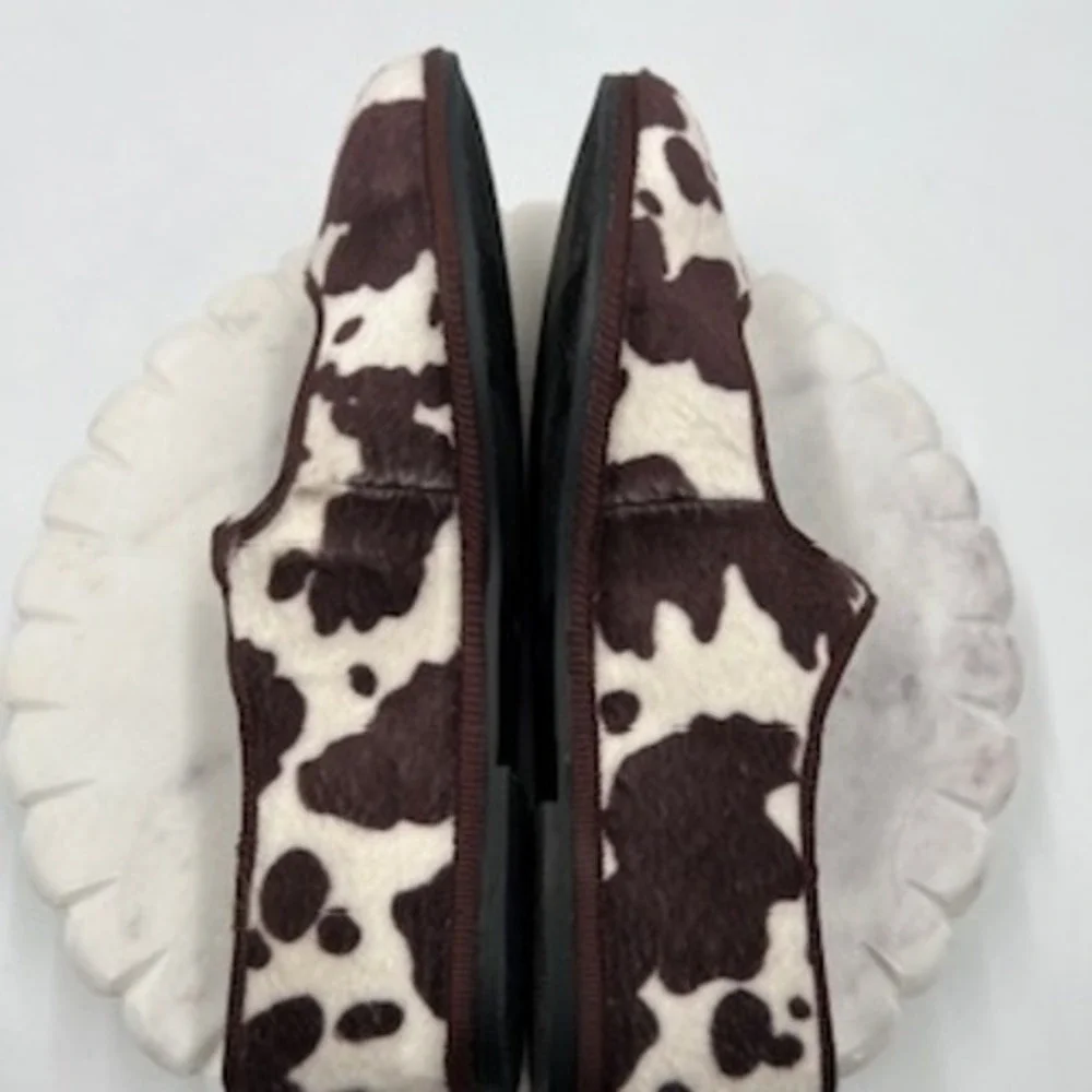 Universal Thread Womens Cow Print Mary Jane‎ Flats Brown White Size 10 NEW